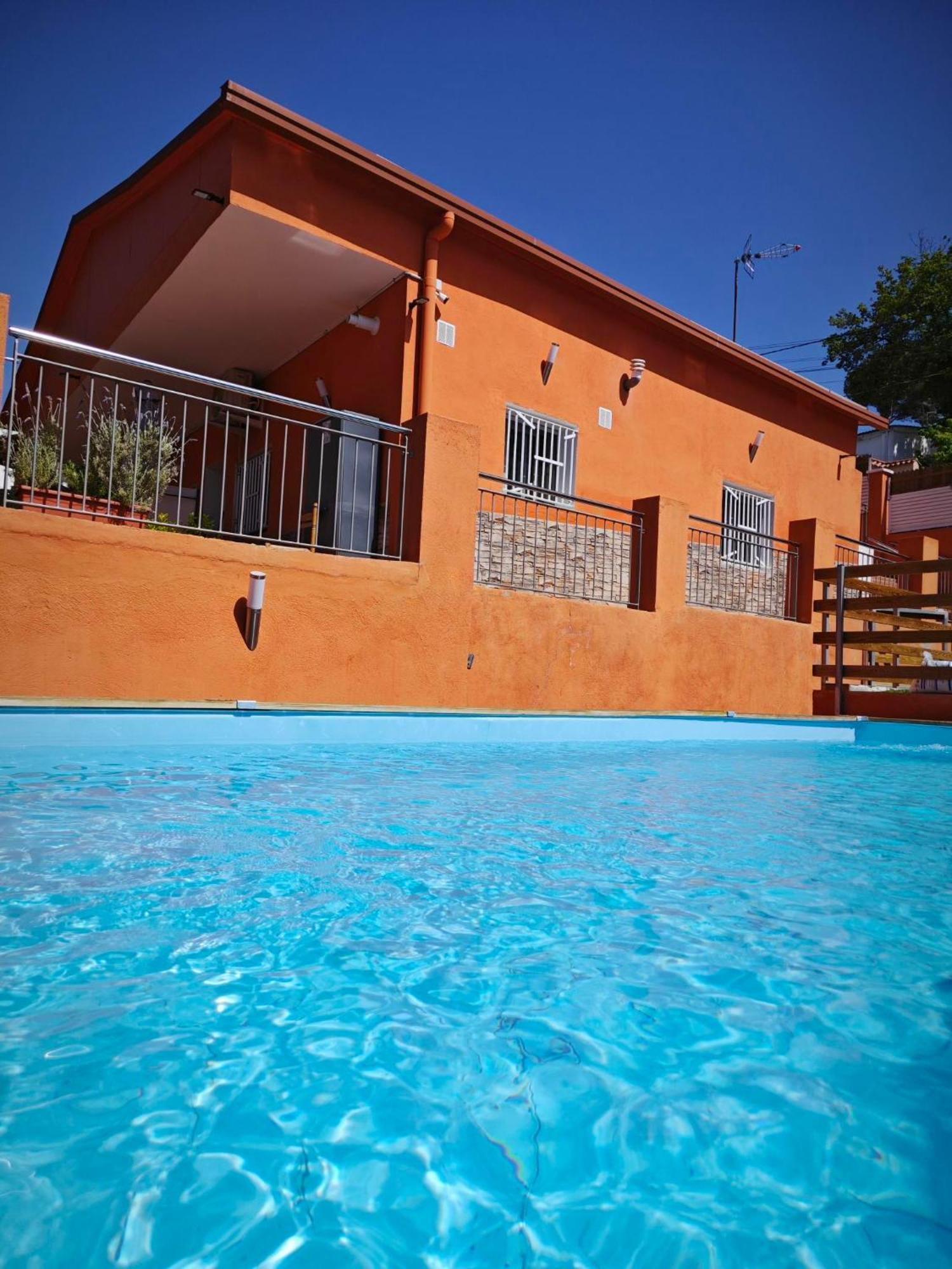Relax House Barcelone Villa Sant Esteve Sesrovires Eksteriør bilde